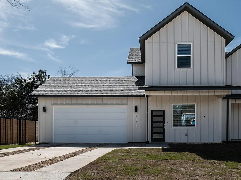 120 Kimble Ln #A — Photo 1