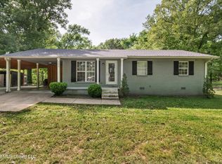 121 Carol Ln, Byhalia, MS 38611