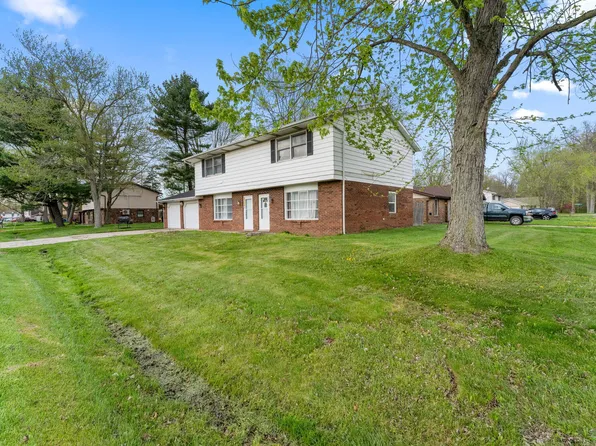 2102-2104 Washington Ave, Chesterton, IN 46304