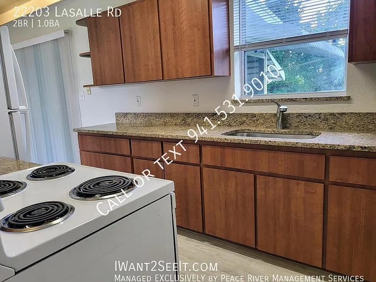 22203 Lasalle Rd — Photo 7