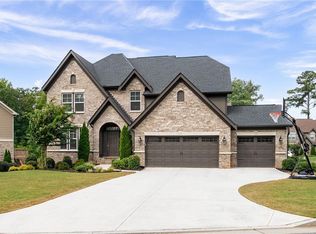 2043 Clovercroft Rd, Acworth, GA 30101