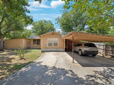 801 4th St, Seguin, TX, 78155