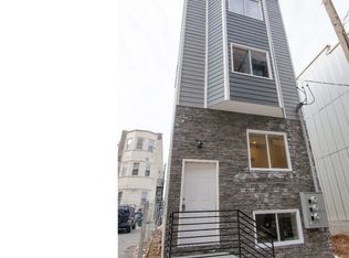 1614 Cambridge St #1, Philadelphia, PA 19130