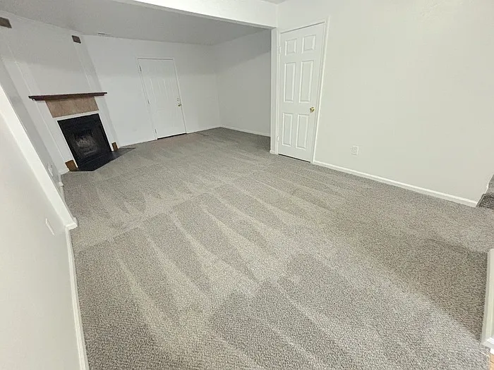 3725 Sugar Creek Cir — Photo 2