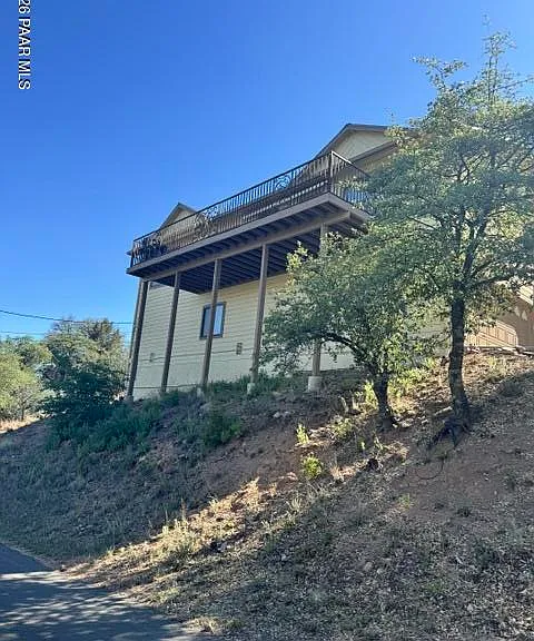 250 Anderson Rd — Photo 1
