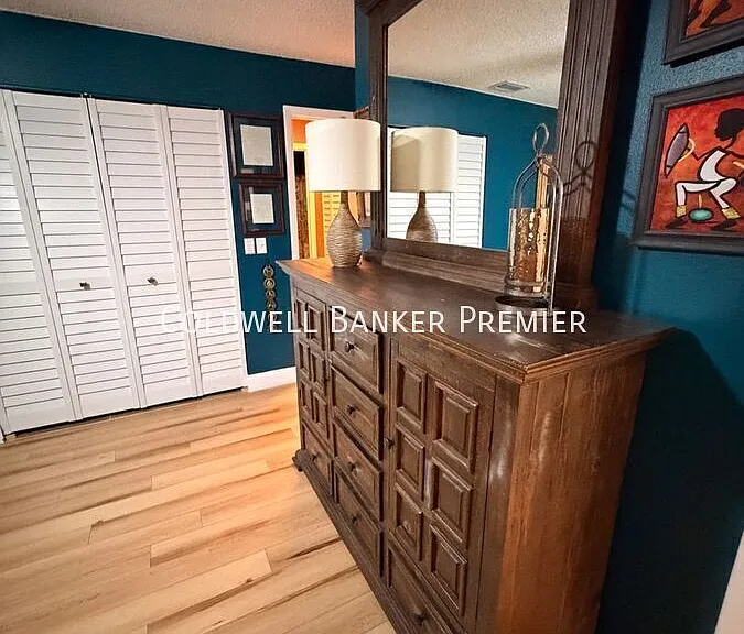 1007 Conrad Dr — Photo 10