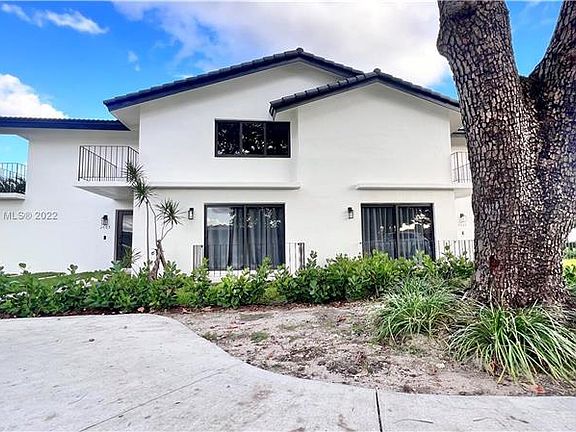 5th image of 2663 SW 32nd Ave #2663
