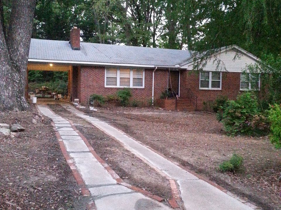 1st image of 12 Shenandoah Dr