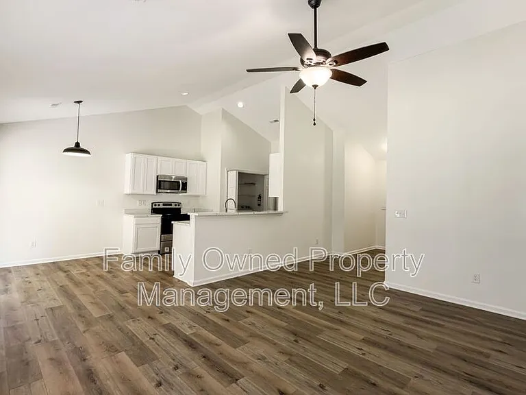 5208 Copley Cir — Photo 7