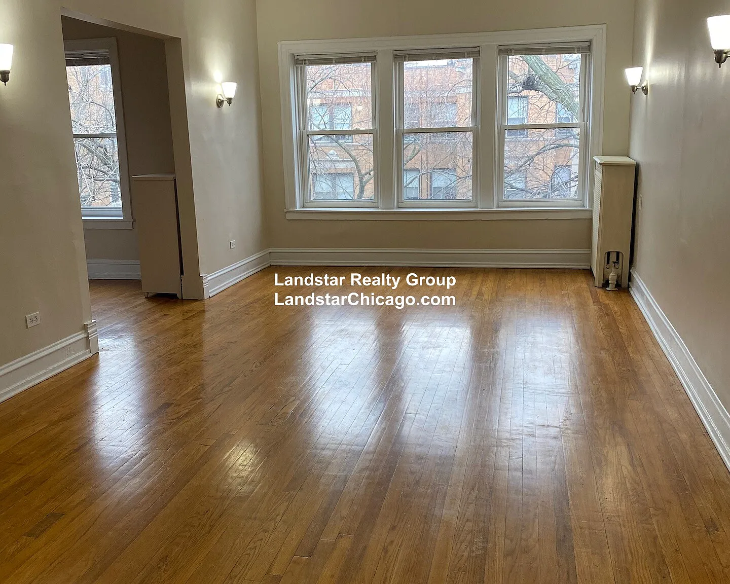 1364 W Estes Ave — Photo 1