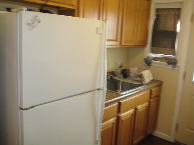1st image of 85 Spruce St