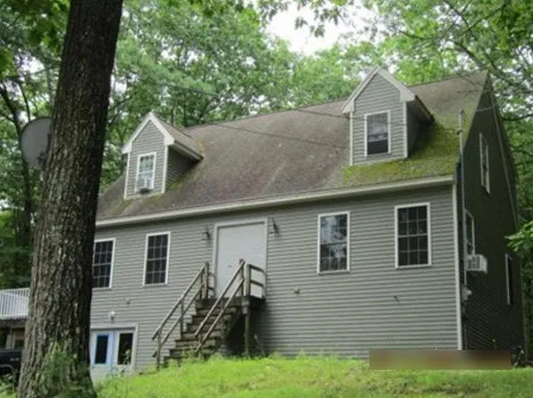 107 Rhode Island Ave, Lyman, ME 04002