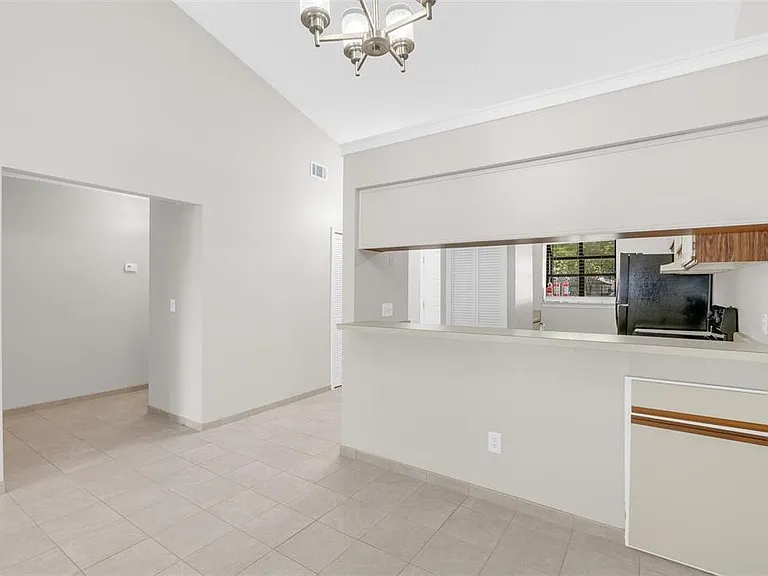 2643 Laser Ct — Photo 3
