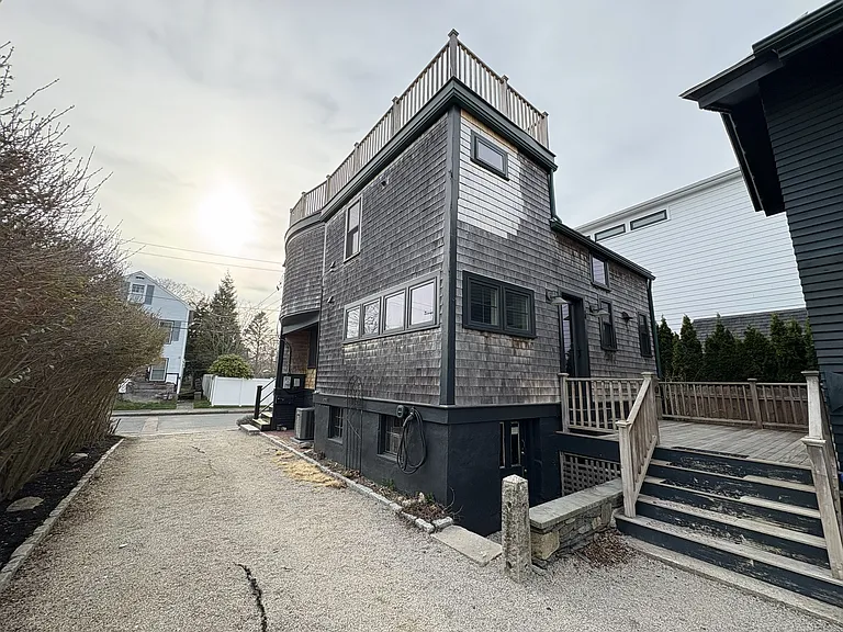 24A Houston Ave — Photo 22
