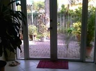 15765 SW 60th Ter, Miami, FL 33193