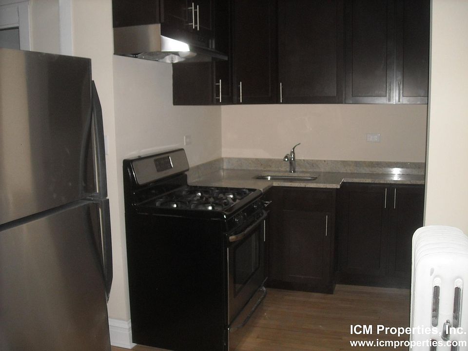 1st image of 514 W Cornelia Ave #2S
