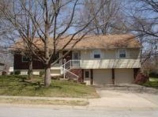 6803 N Chestnut Ave, Kansas City, MO 64119