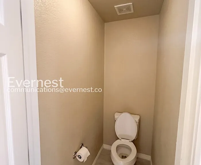 2315 Reed Grass Way — Photo 10