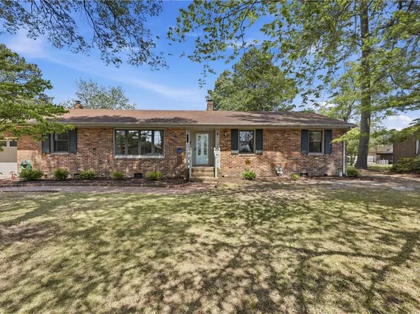 5020 Leslie Dr, Portsmouth, VA 23703