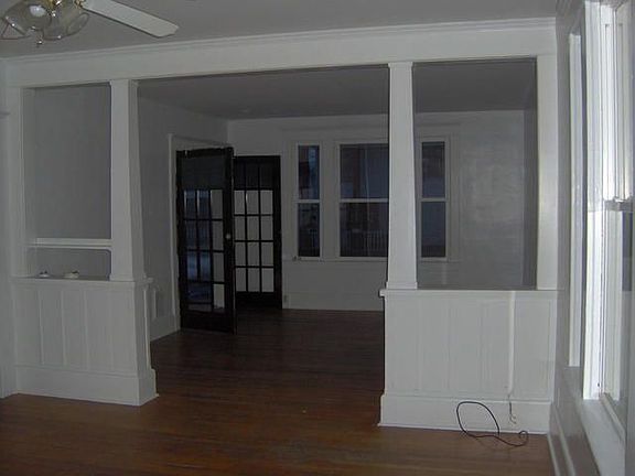 3rd image of 1657 West St