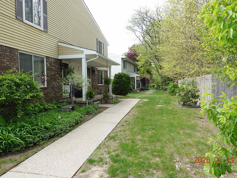 1st image of 24459 Quad Park Ln #J