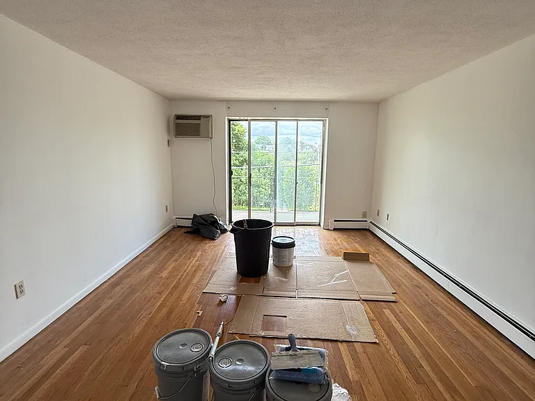 330 Shirley St #36 — Photo 1