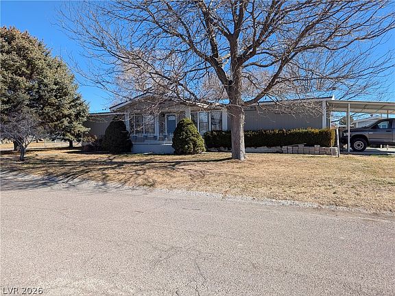 2nd image of 320 N 6th St