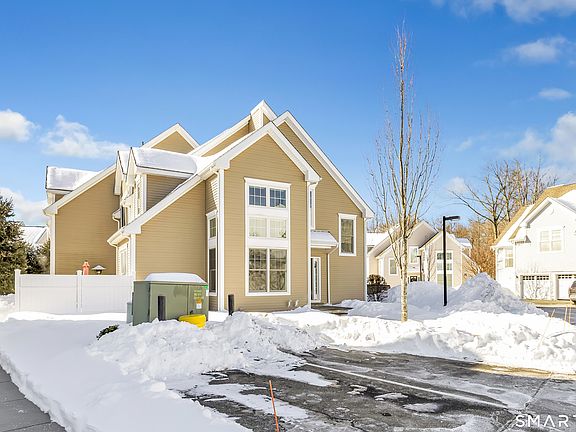 5th image of 47 Copper Square Drive