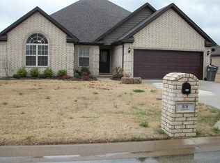 819 Gloucester Dr, Jonesboro, AR 72401