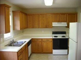 2815 Bedfordshire Ct, Raleigh, NC 27604