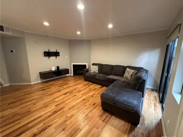 1118 E Palmer Ave APT 109, Glendale, CA 91205