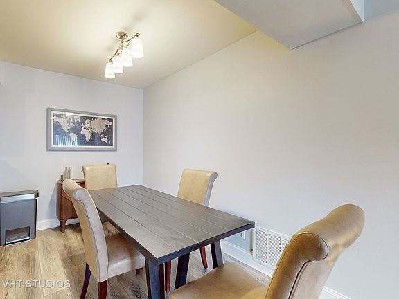 5th image of 4821 W 109th St APT 202