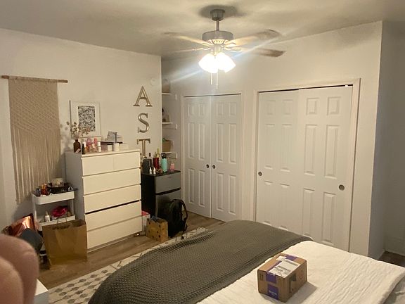 5th image of 2109 Jane St
