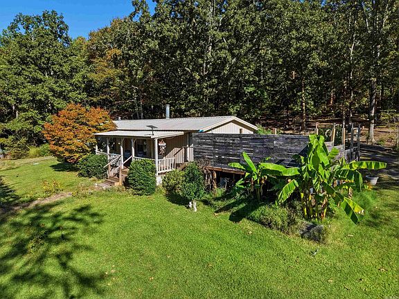 2nd image of 288 Redress Ln
