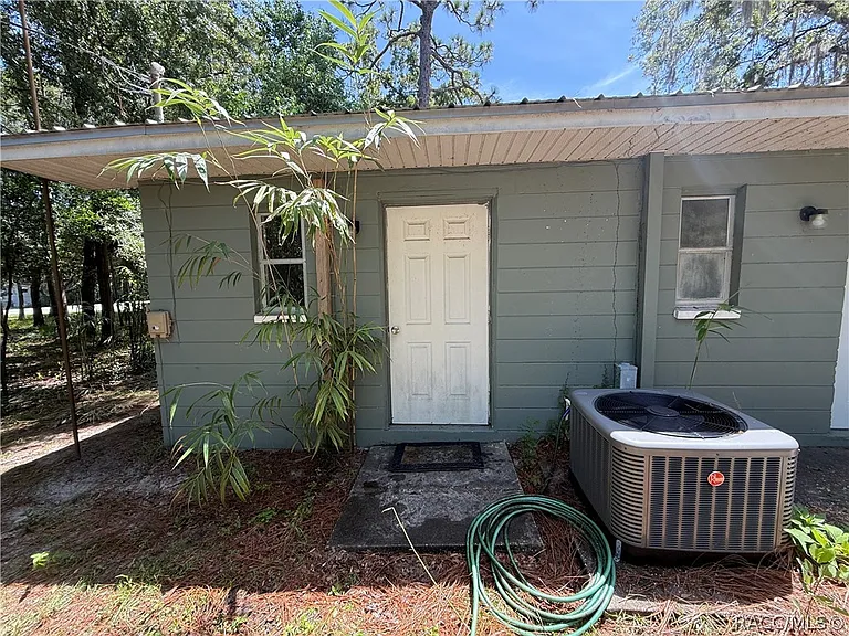 7115 W Porpoise Dr — Photo 10