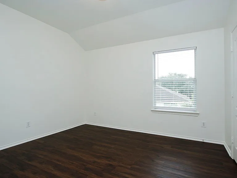20102 Glacier Falls Dr — Photo 33