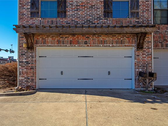 3rd image of 361 George Bush Dr E