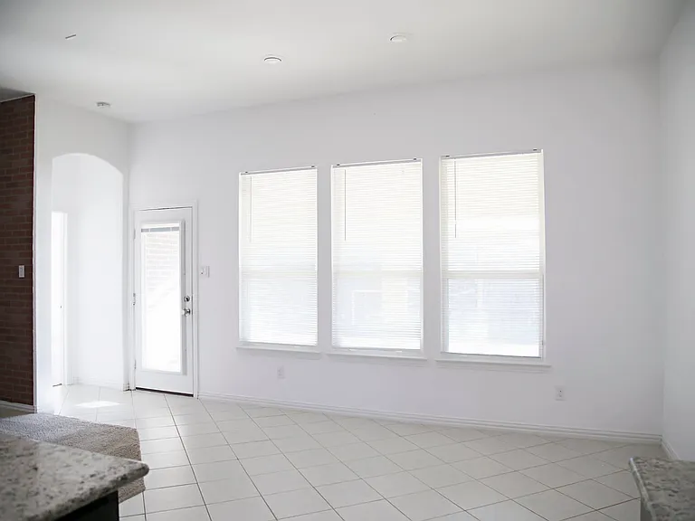 Breakfast area by kitchen.
