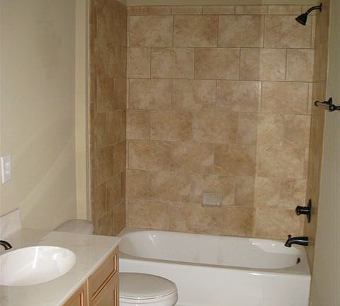 3rd image of 109 Orchard Farm Ln