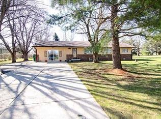 6325 E Hadley Rd, Mooresville, IN 46158