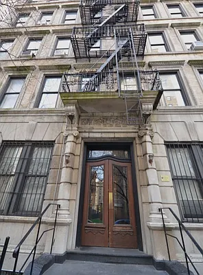 Rented by Compass | media 29