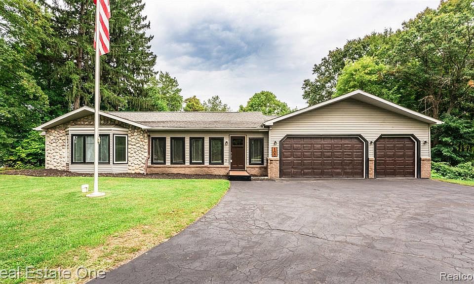 100 Broadway Rd, Davisburg, MI 48350 Zillow
