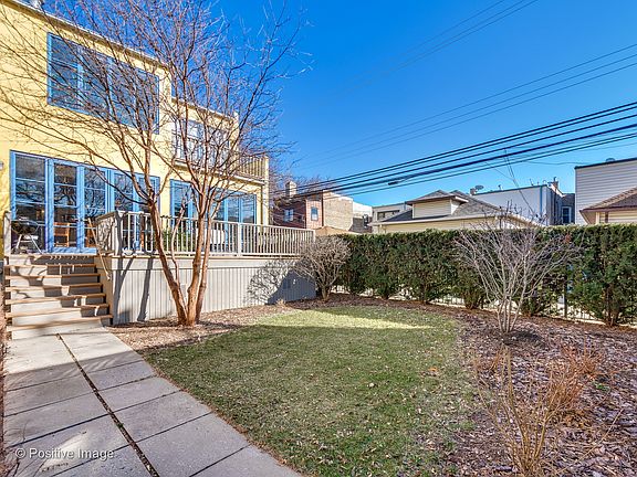 3rd image of 3614 N Bell Ave