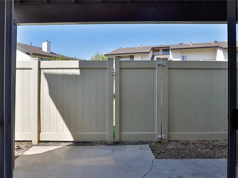 1184 Mohave Dr — Photo 36