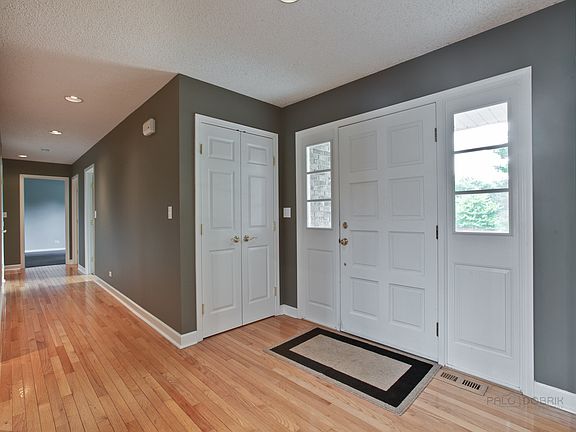 2nd image of 2361 Steeple Chase Cir W