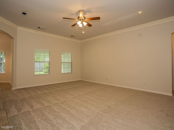 05-Livingroom3