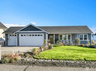1157 Central Drive, Camano Island, WA 98282