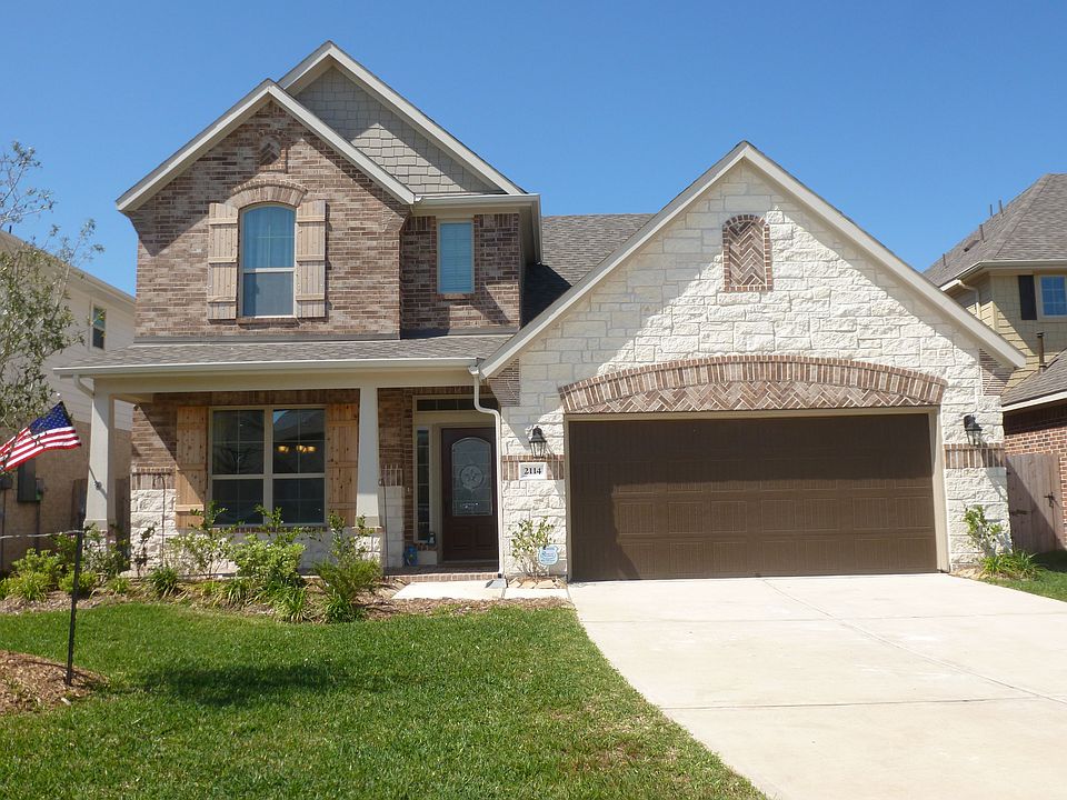1st image of 2114 Lisboa Ln