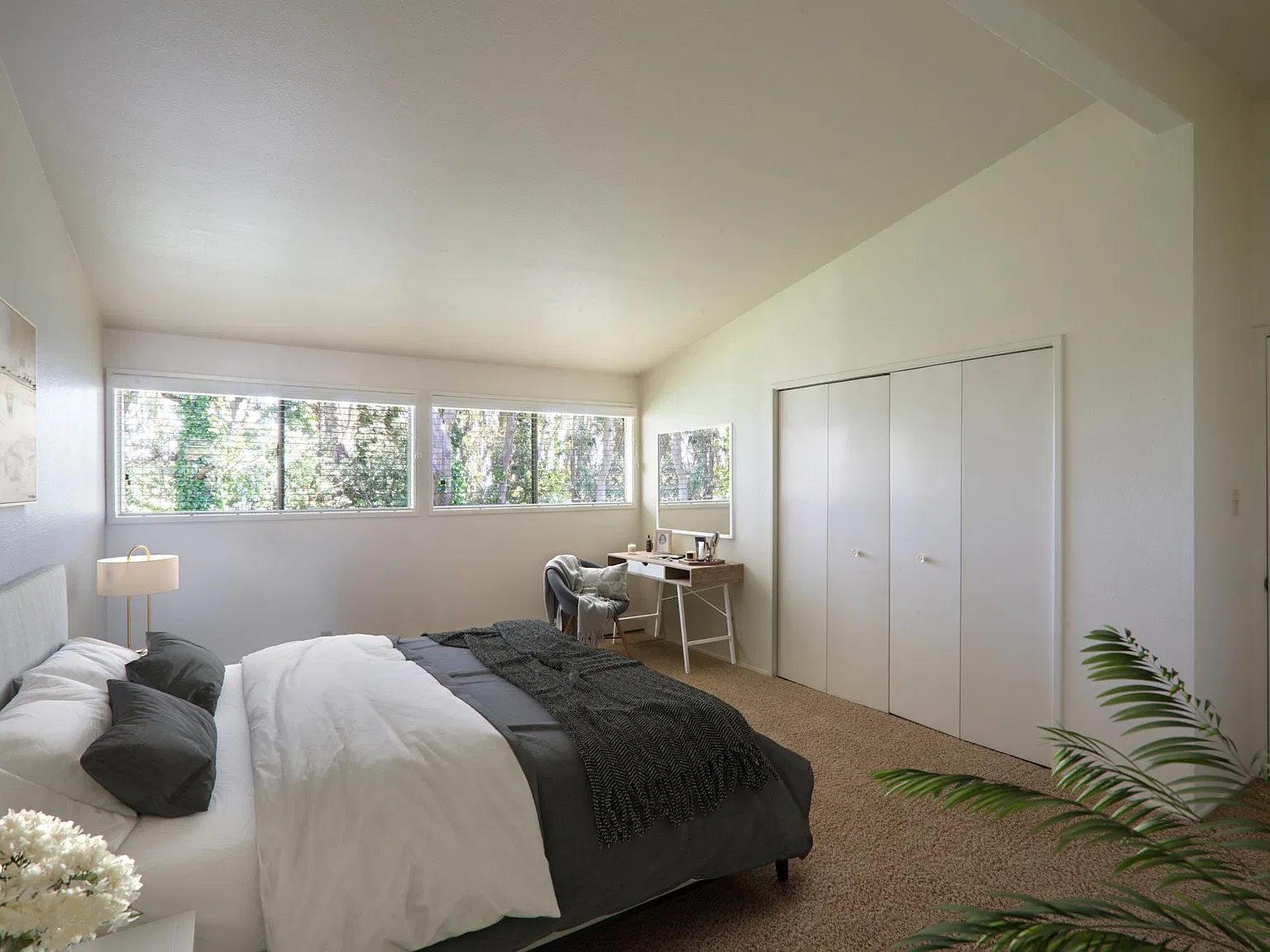4 bed, 2.5 bath, 1850 sqft, $8,400 — Photo 3