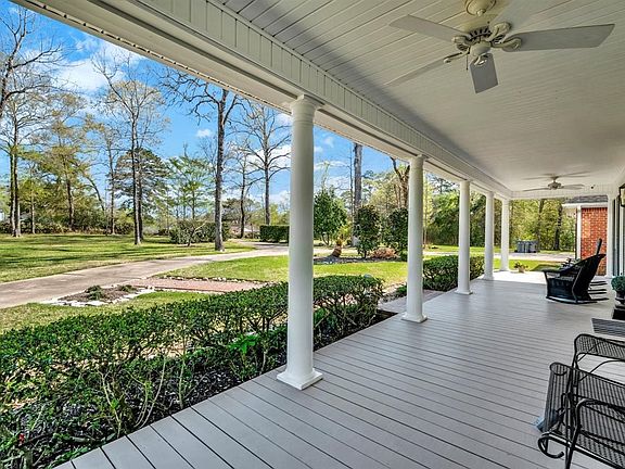 4th image of 812 Whitehouse Dr